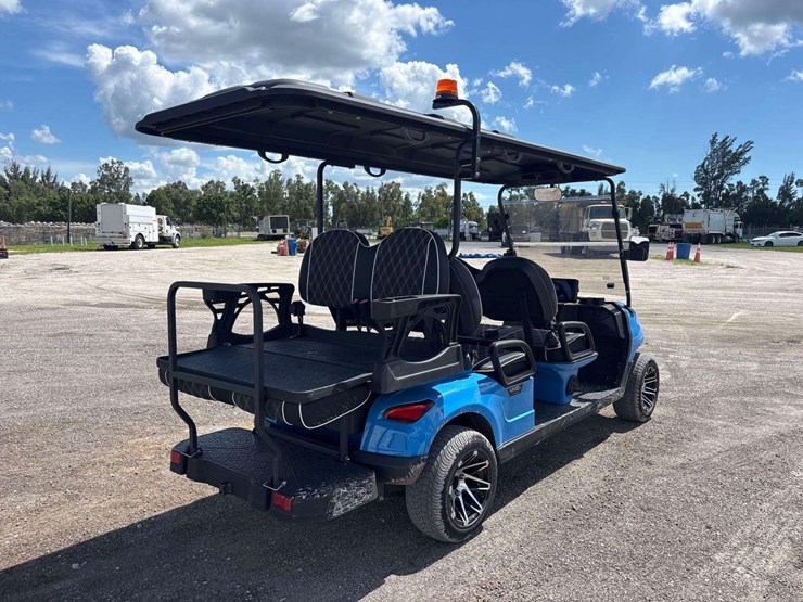 2024-vivid-ev-6-person-electric-cart-image-4