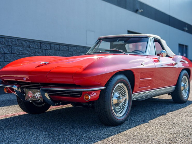 #1032-•-1964-chevrolet-corvette-convertible-image-15
