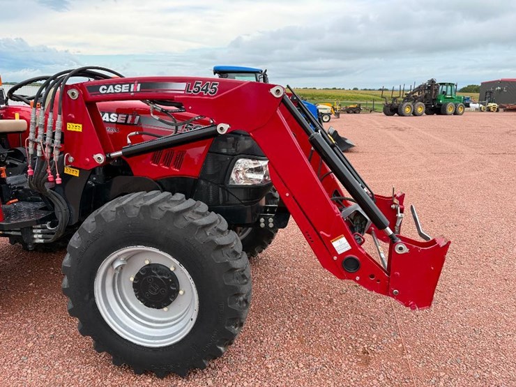 case-ih-farmall-50a-image-18