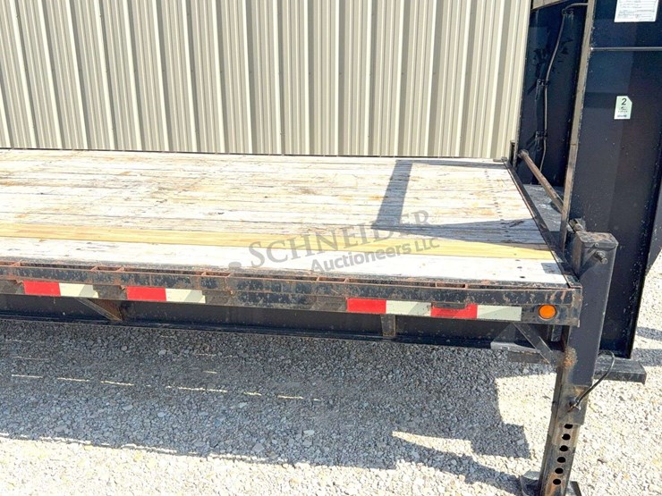 2014-trailerman-29'-flatbed-gooseneck-trailer-image-14