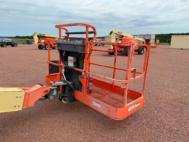 jlg-400s-image-31
