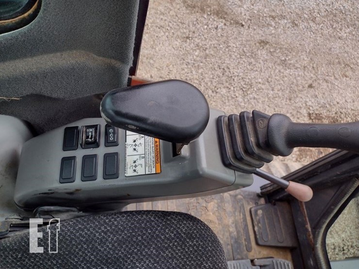 2019-bobcat-e55-image-9
