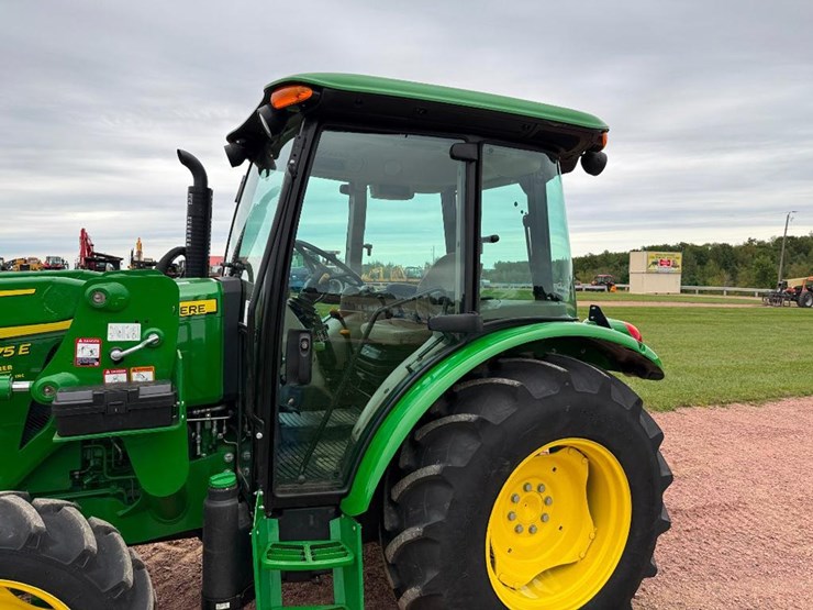 john-deere-5075e-image-15
