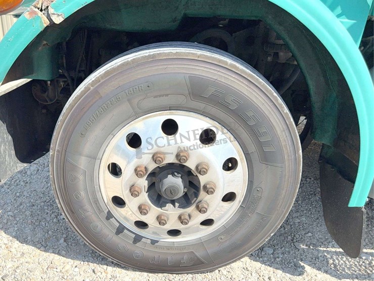 2003-peterbilt-378-image-96