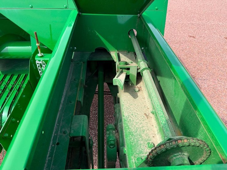 2022-john-deere-328-image-30