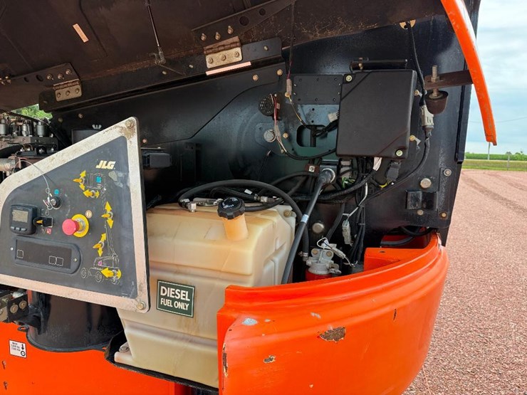 jlg-400s-image-43