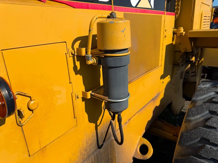 caterpillar-it18b-image-17