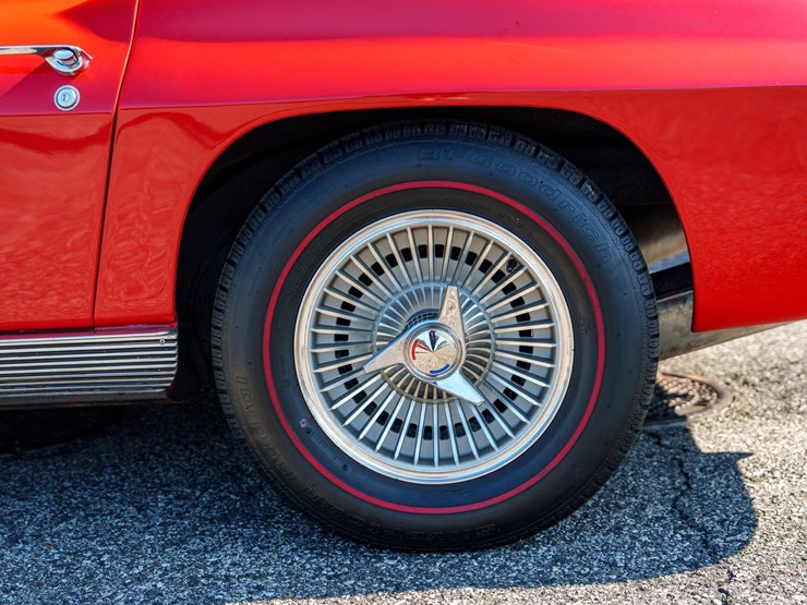 #1032-•-1964-chevrolet-corvette-convertible-image-22
