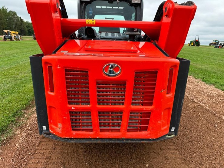 kubota-svl97-2-image-25