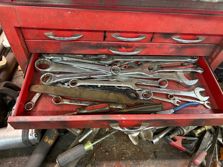 98”-x-52”-x-36”-shop-table-w/-contents-image-11