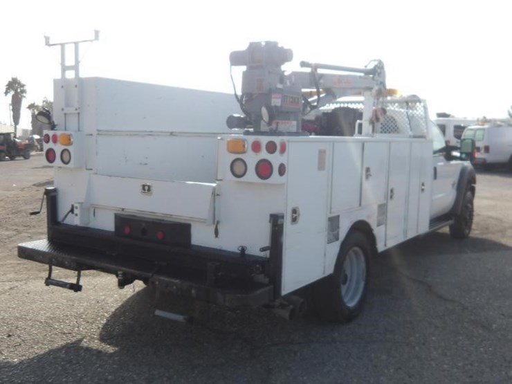 2015-ford-f450-image-3
