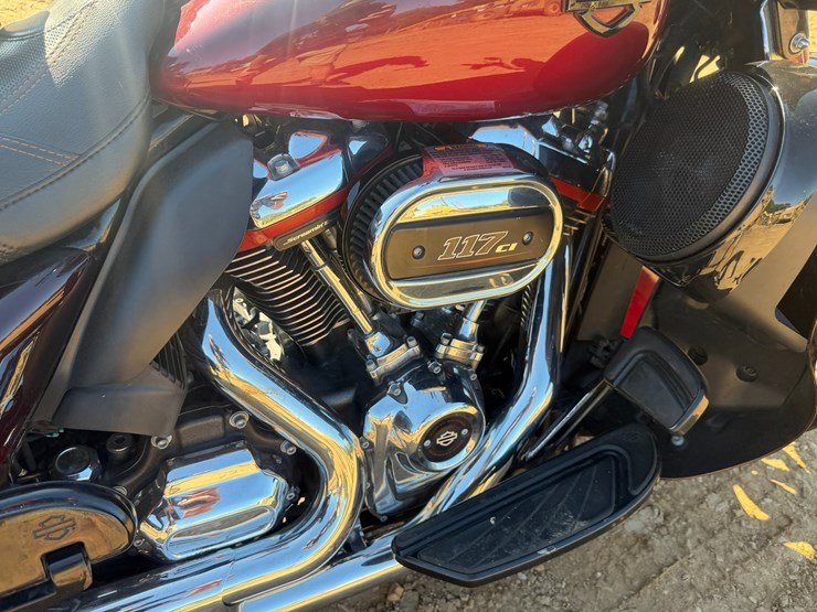 #1075-•-2018-harley-davidson-flhtkse-cvo-limited-image-28