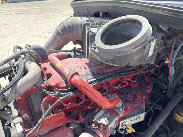2020-peterbilt-579-image-57