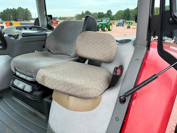 case-ih-mx220-image-48