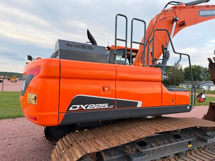 2016-doosan-dx225-lc-5-image-29