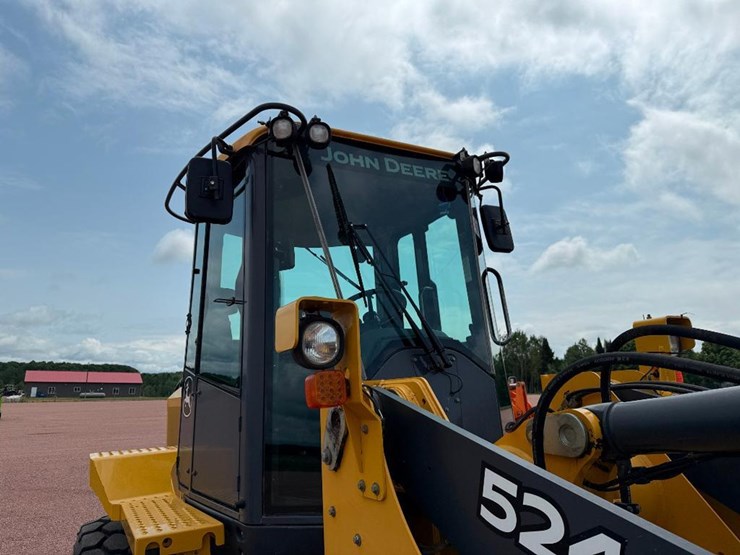 deere-524k-image-13