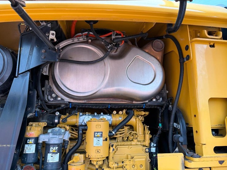 caterpillar-926m-image-23