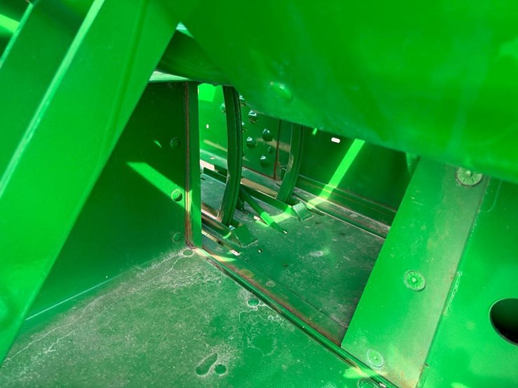 2022-john-deere-328-image-28