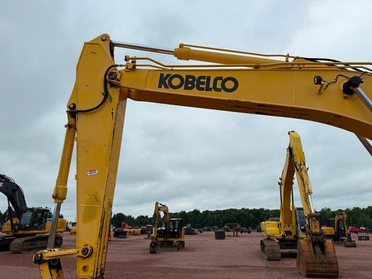 kobelco-sk210-lc-8-image-25