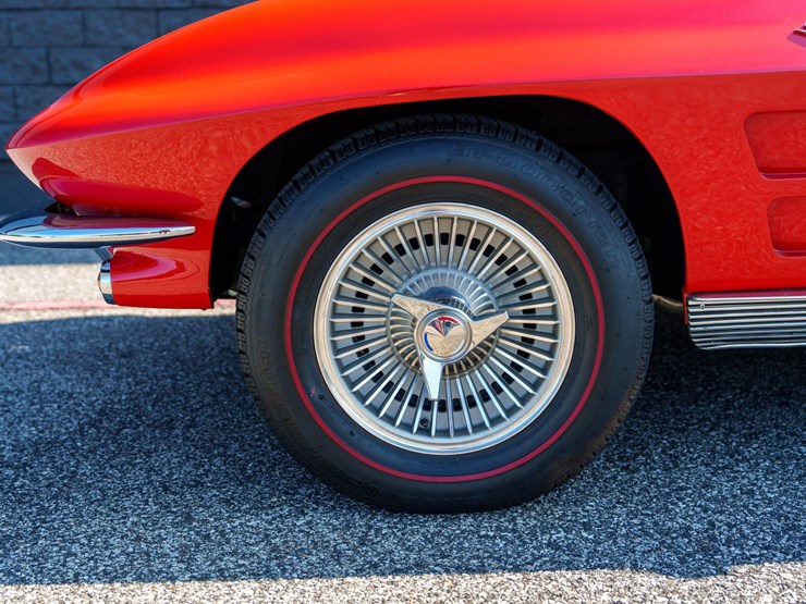 #1032-•-1964-chevrolet-corvette-convertible-image-25