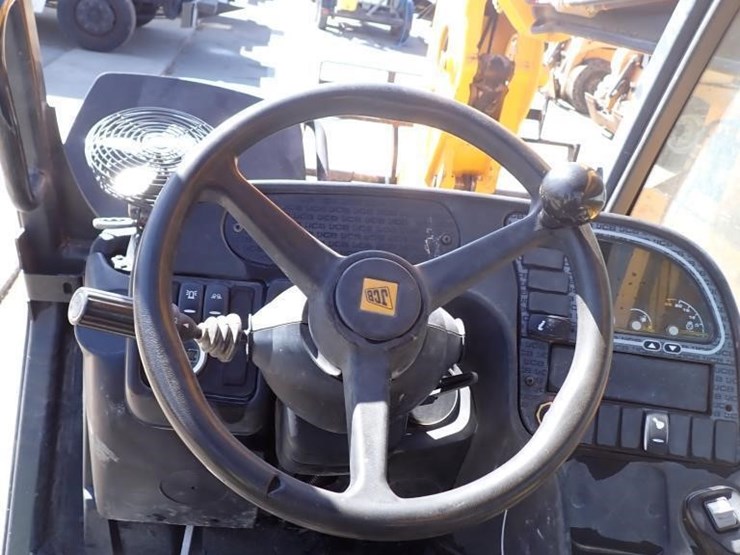 2018-jcb-509-42-image-19
