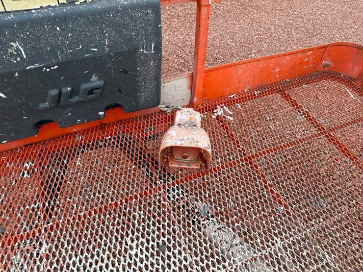 jlg-600aj-image-40
