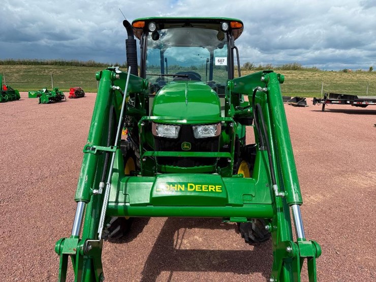 john-deere-5065e-image-32