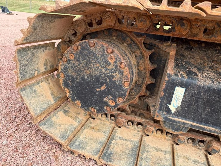 deere-130g-image-18