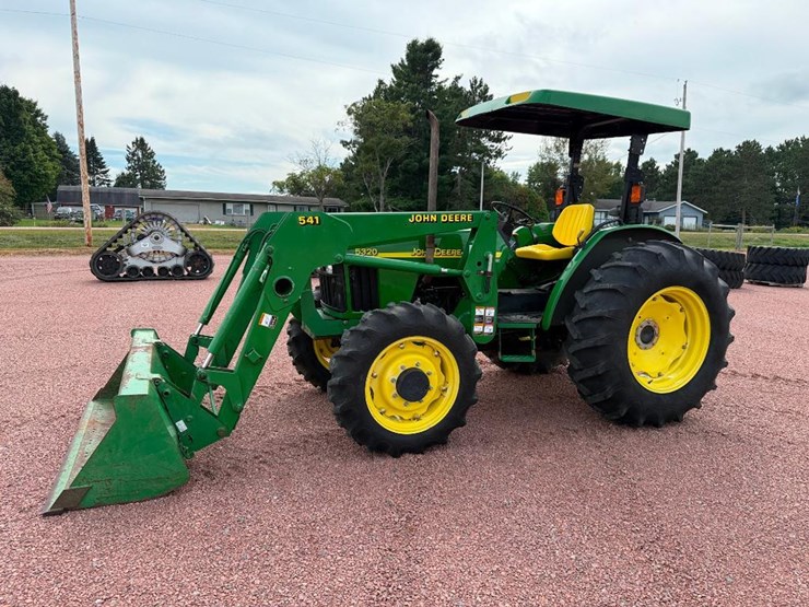 john-deere-5320-image-1
