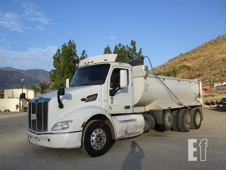 2016-peterbilt-579-image-1