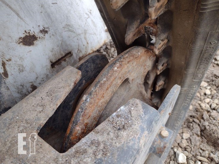 2019-bobcat-mt85-image-9