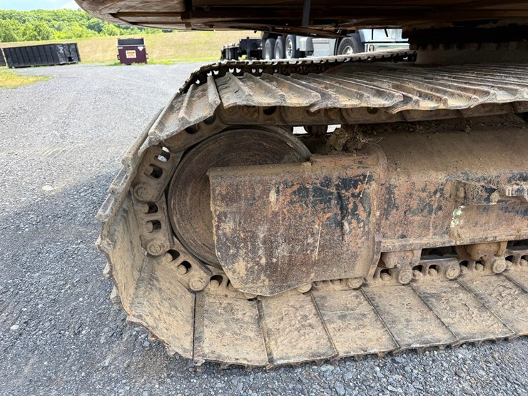 2016-caterpillar-313flgc-image-15