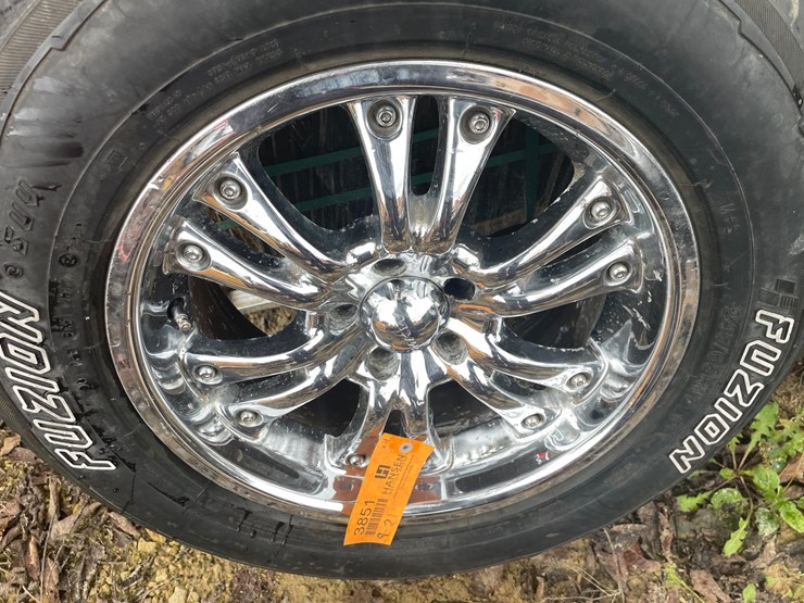 #3851-•-set-of-acura-mdx-rims-and-tires-image-18