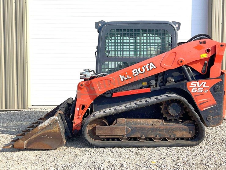 2019-kubota-svl65-2-image-4