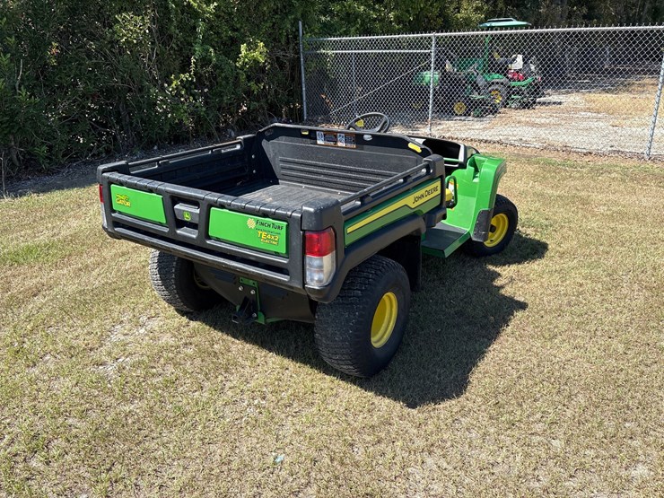john-deere-gator-image-5