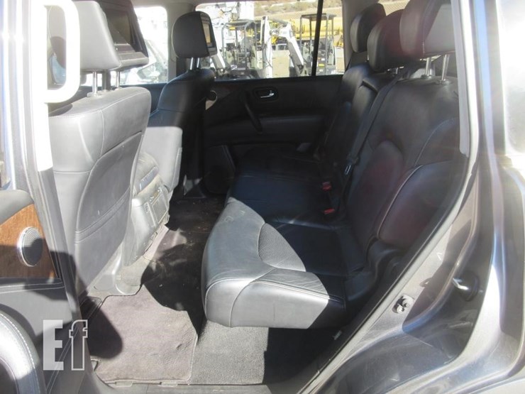 2015-infiniti-qx80-image-9