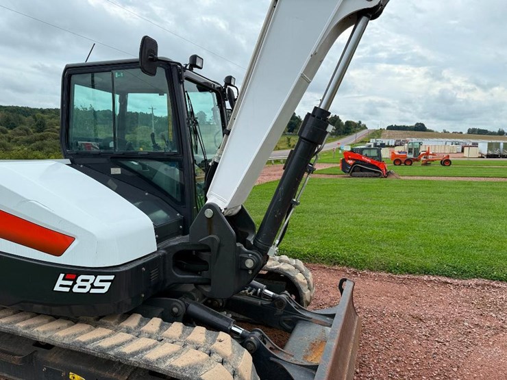 bobcat-e85-image-35