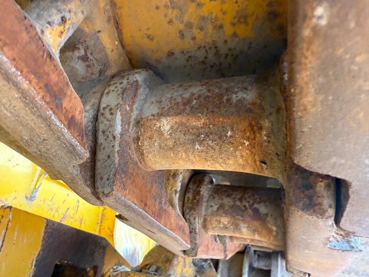 deere-700k-lgp-image-29