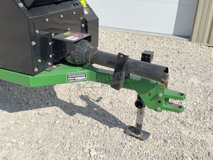 frontier-wc1208pt-pto-drive-wood-chipper-image-9