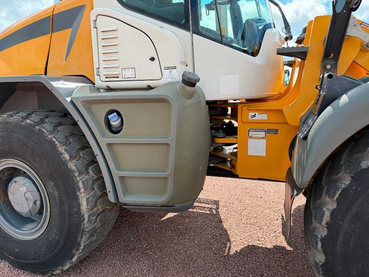 liebherr-l546-image-15