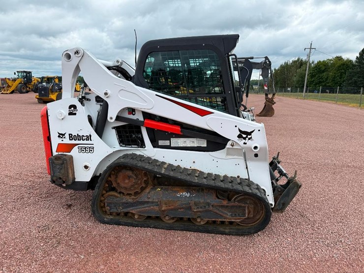 bobcat-t595-image-3
