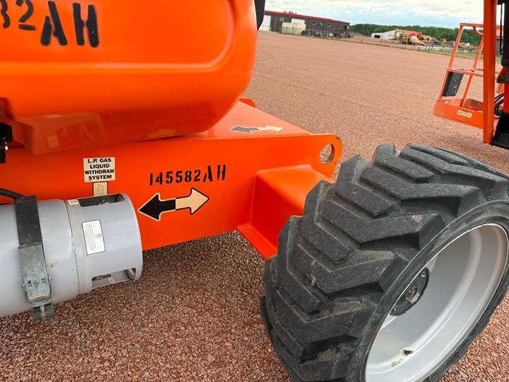 jlg-600aj-image-17
