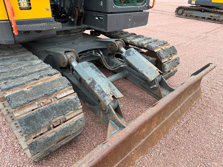 volvo-ecr145el-image-28