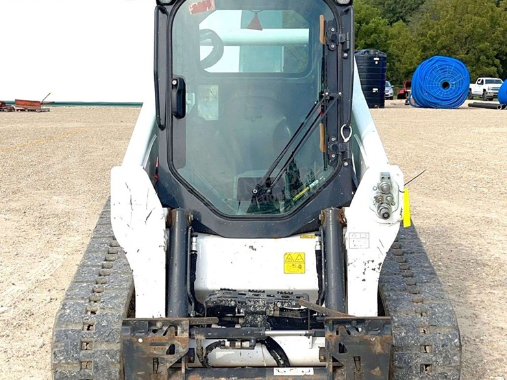 2025-bobcat-t650-image-8