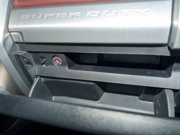 2017-ford-f250-image-90