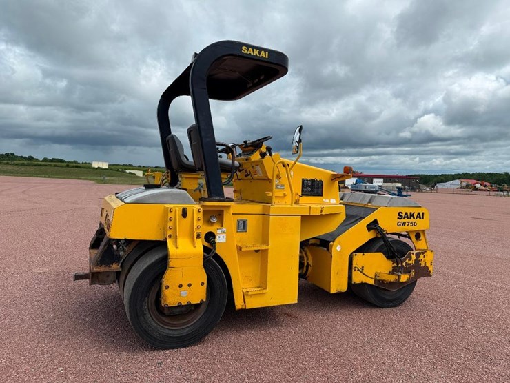 sakai-gw750-image-4