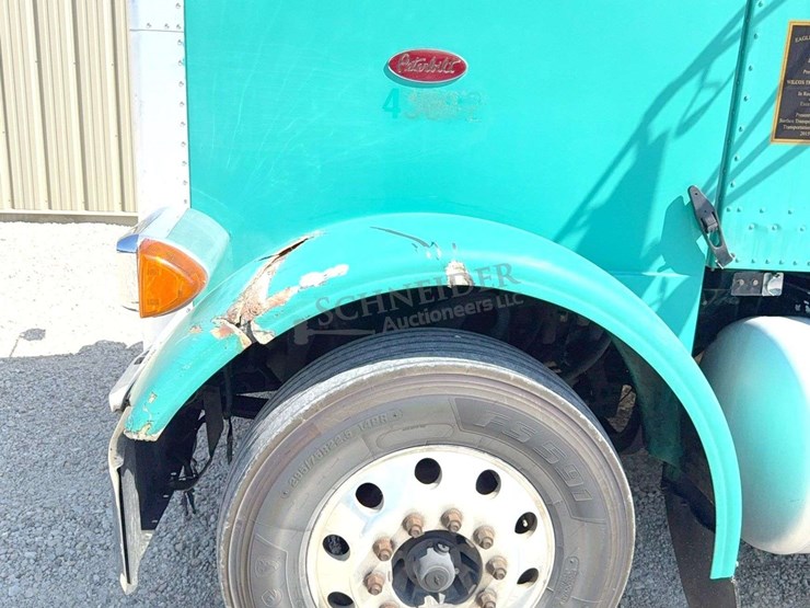 2003-peterbilt-378-image-95