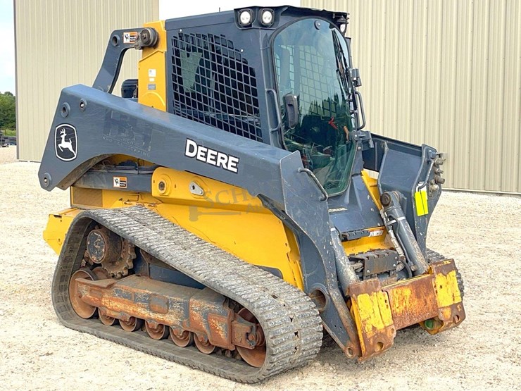 2020-deere-331g-image-1