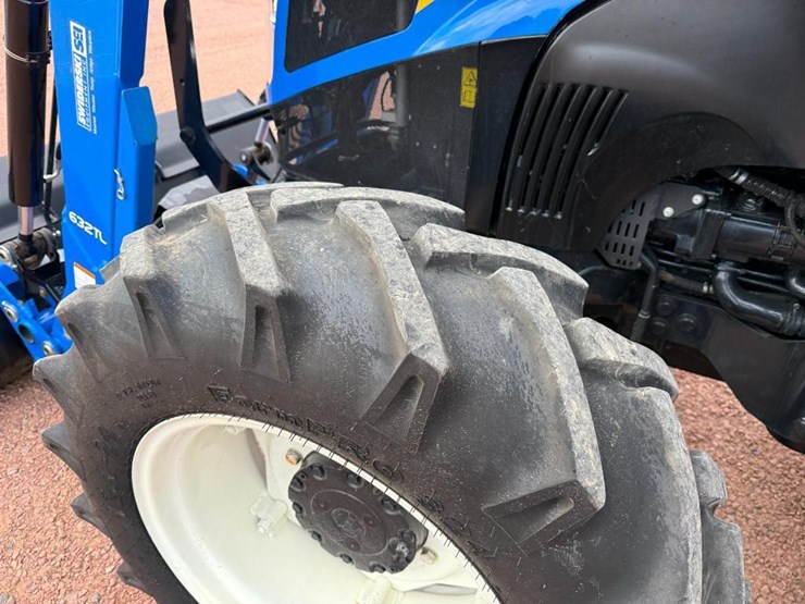 new-holland-workmaster-95-image-10
