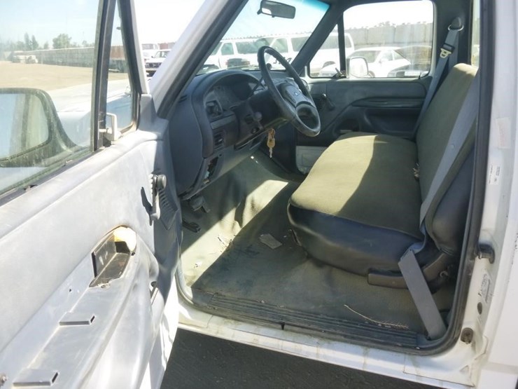 1993-ford-f250-image-8